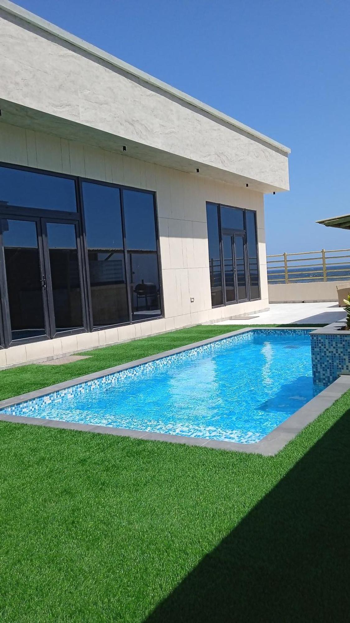 Acacia Chalet